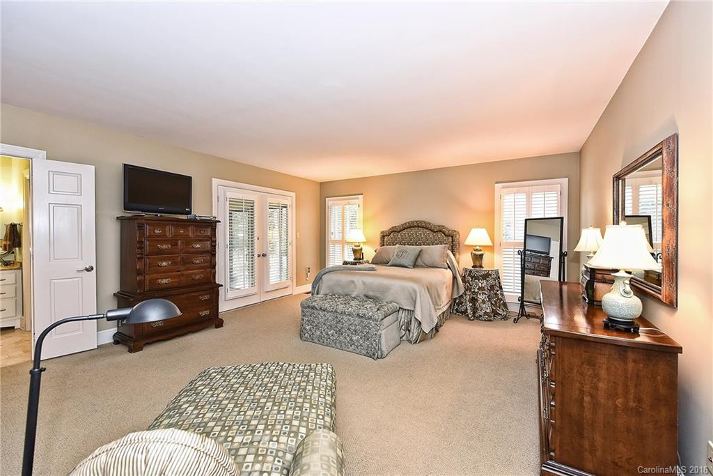 Huntcliffe - Residential