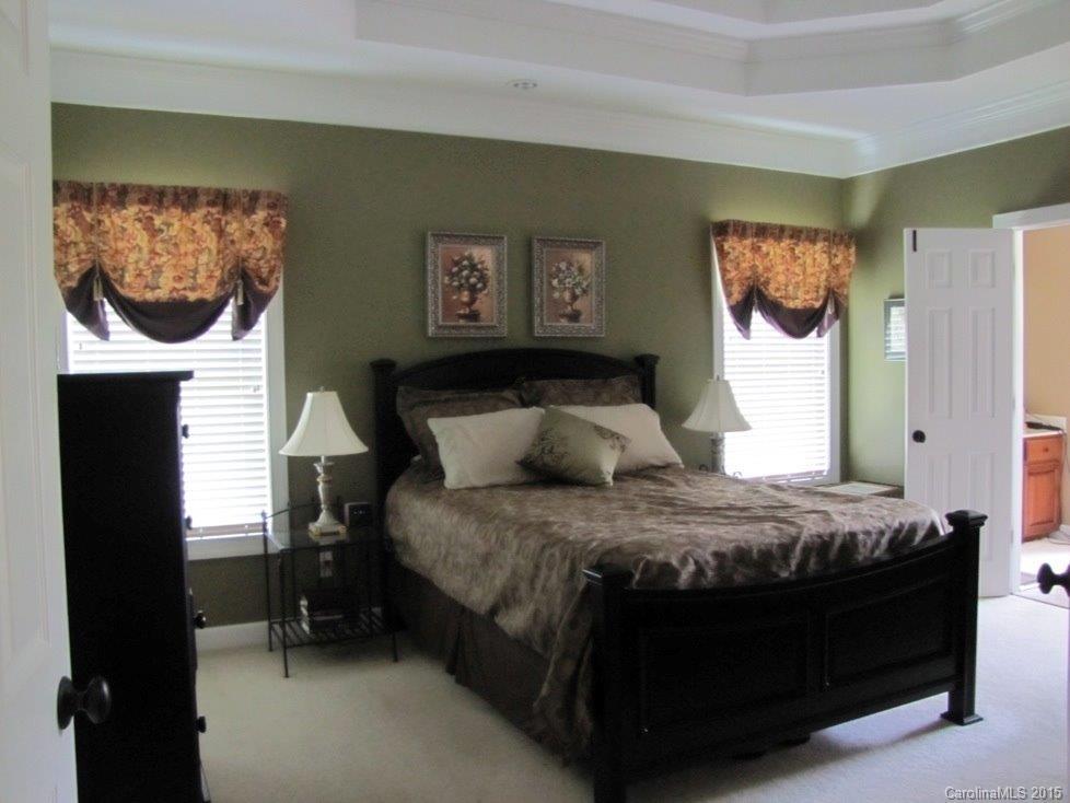 Vanderlakes - Residential