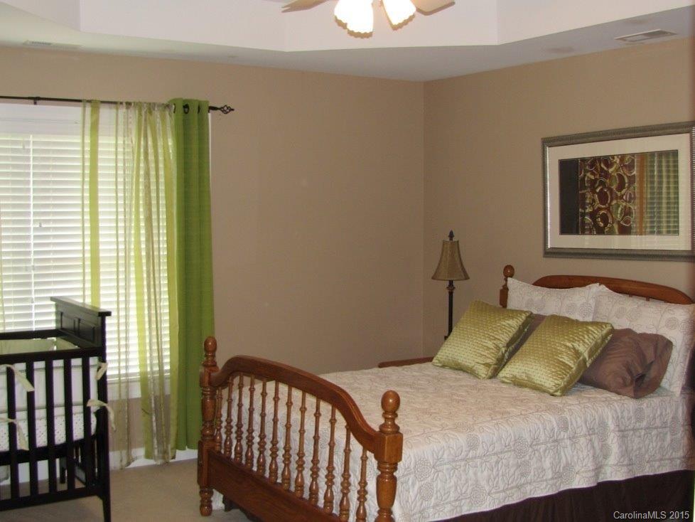 Vanderlakes - Residential