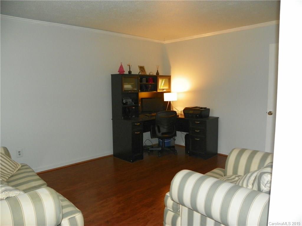 Yorkdale - Residential