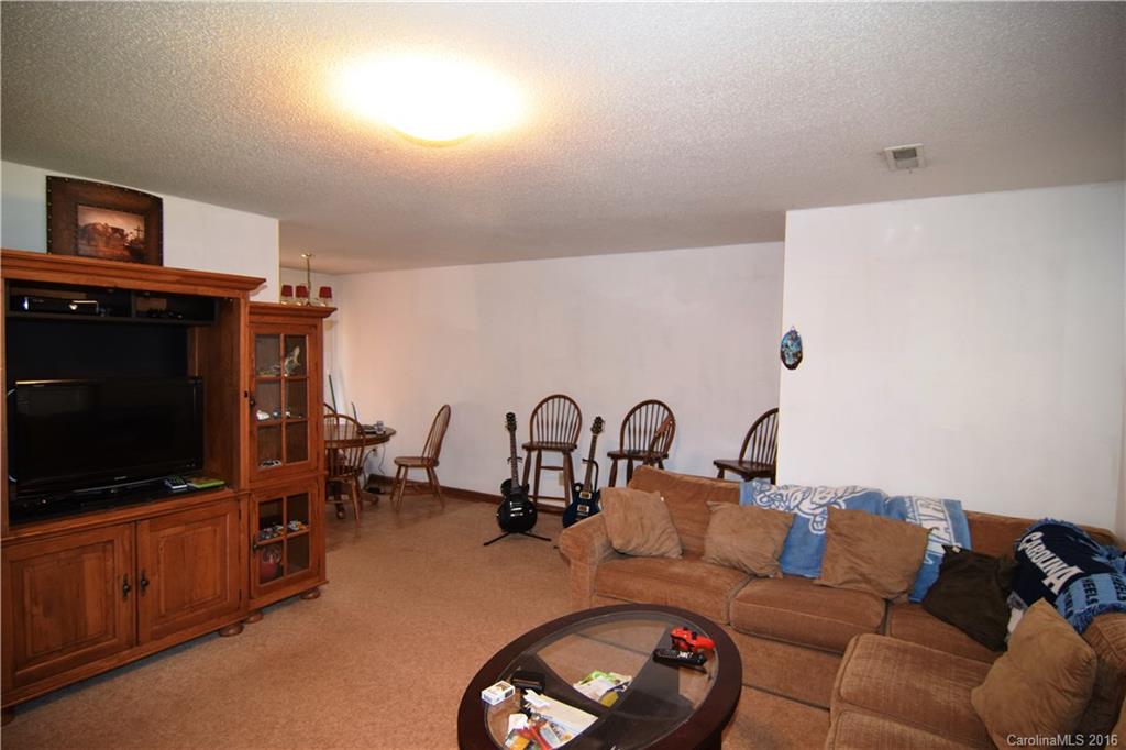 Country Valley - Residential Income