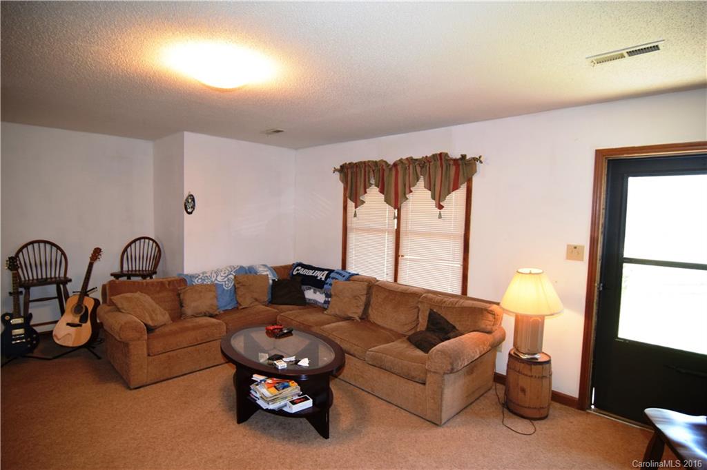 Country Valley - Residential Income