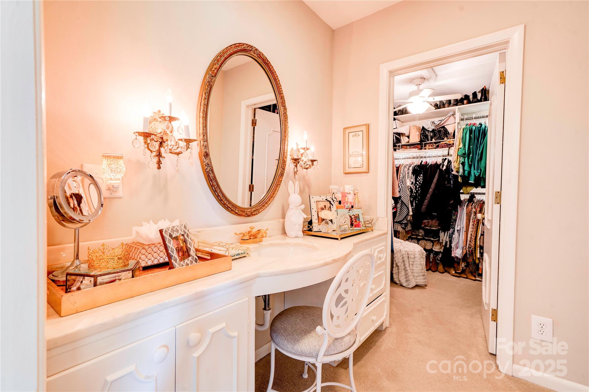 Country Club Acres - Residential