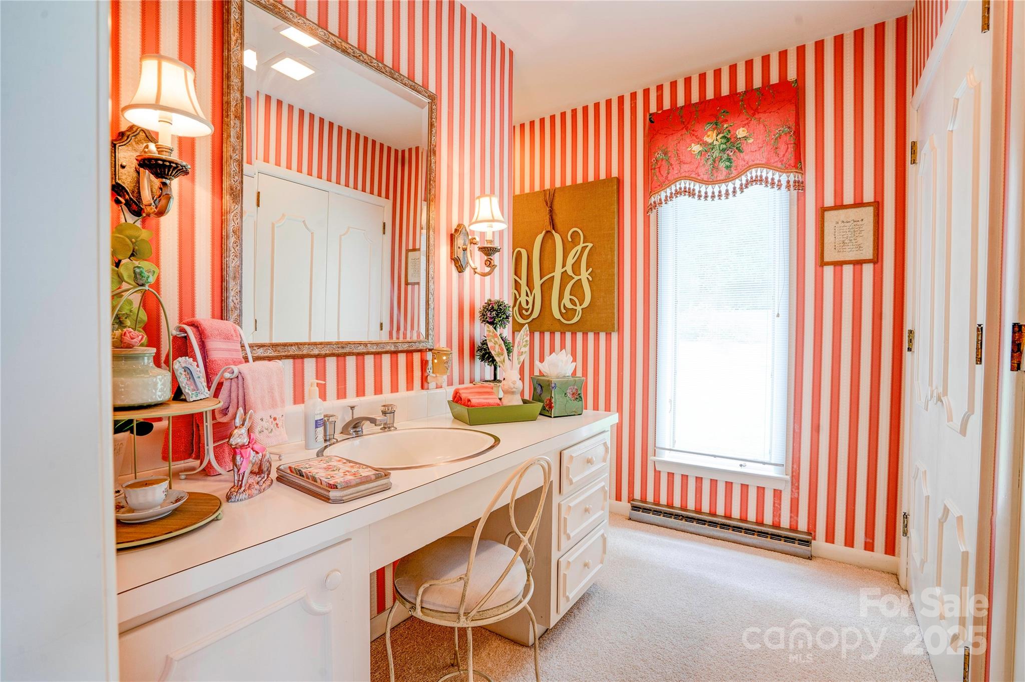 Country Club Acres - Residential