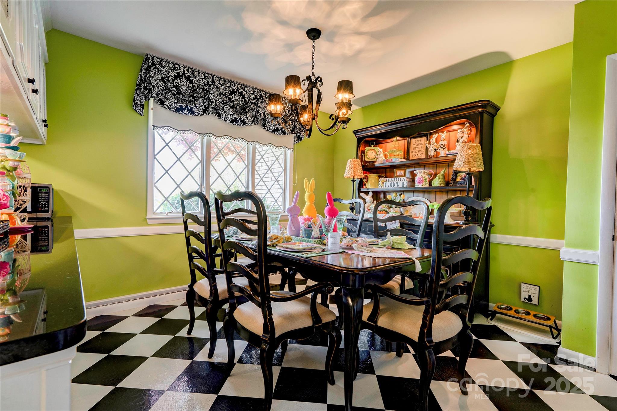 Country Club Acres - Residential