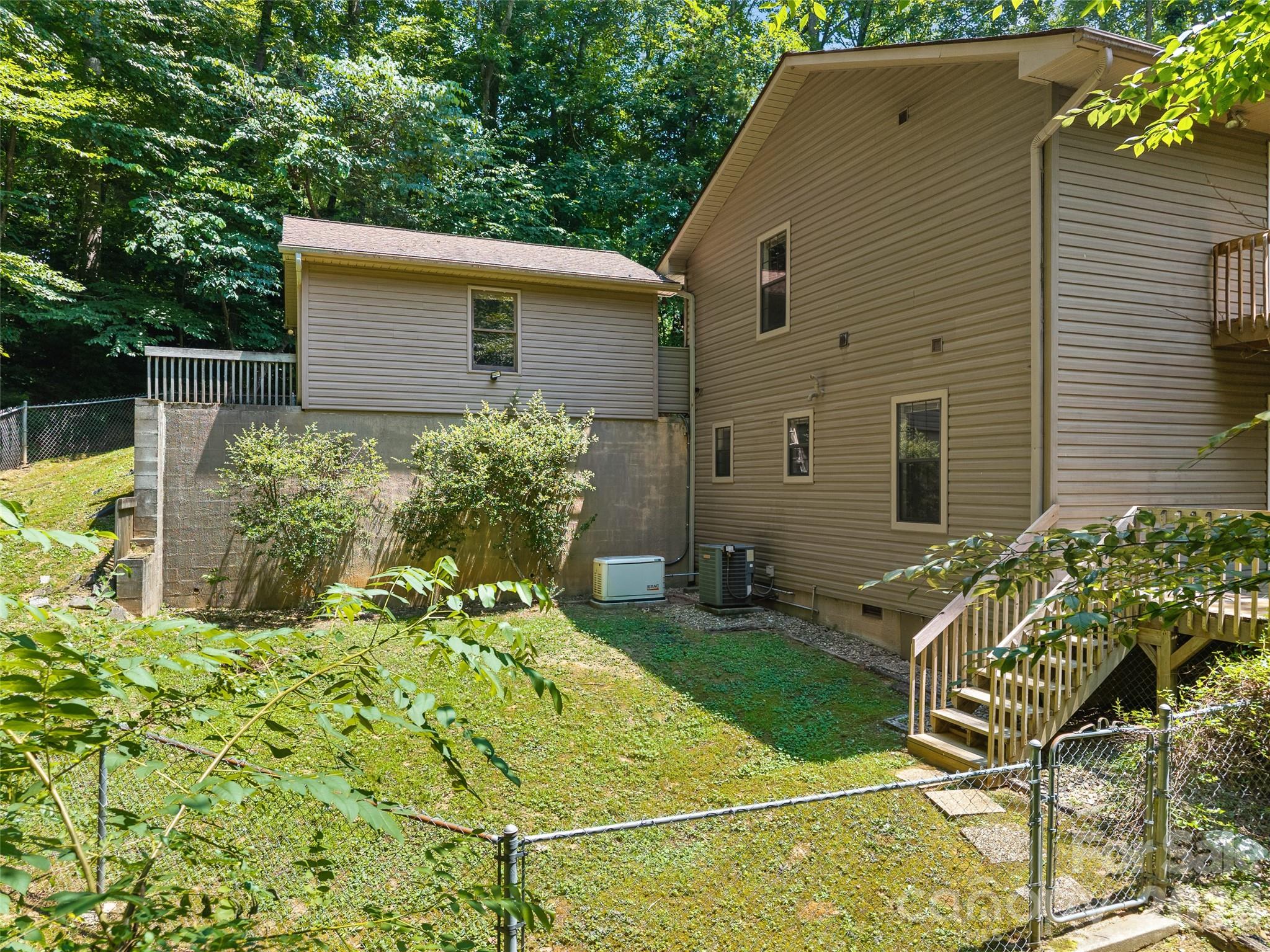 323 Burrell Mountain Road