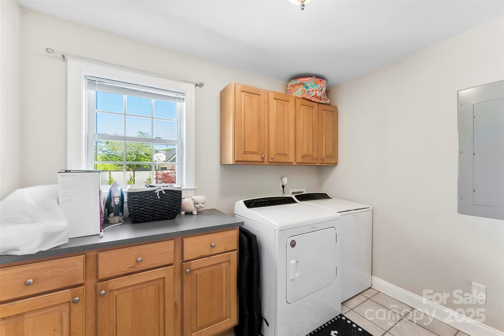 Dewey Beam Estates - Residential