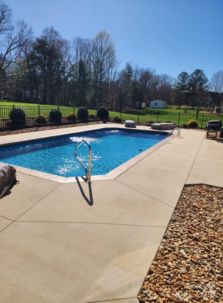 Dewey Beam Estates - Residential