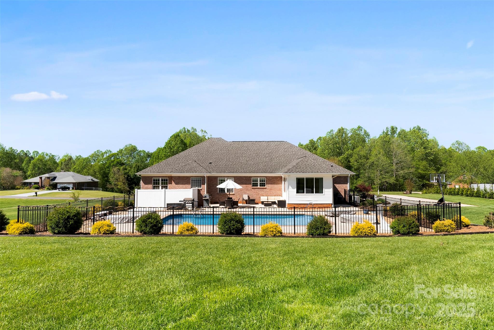 Dewey Beam Estates - Residential