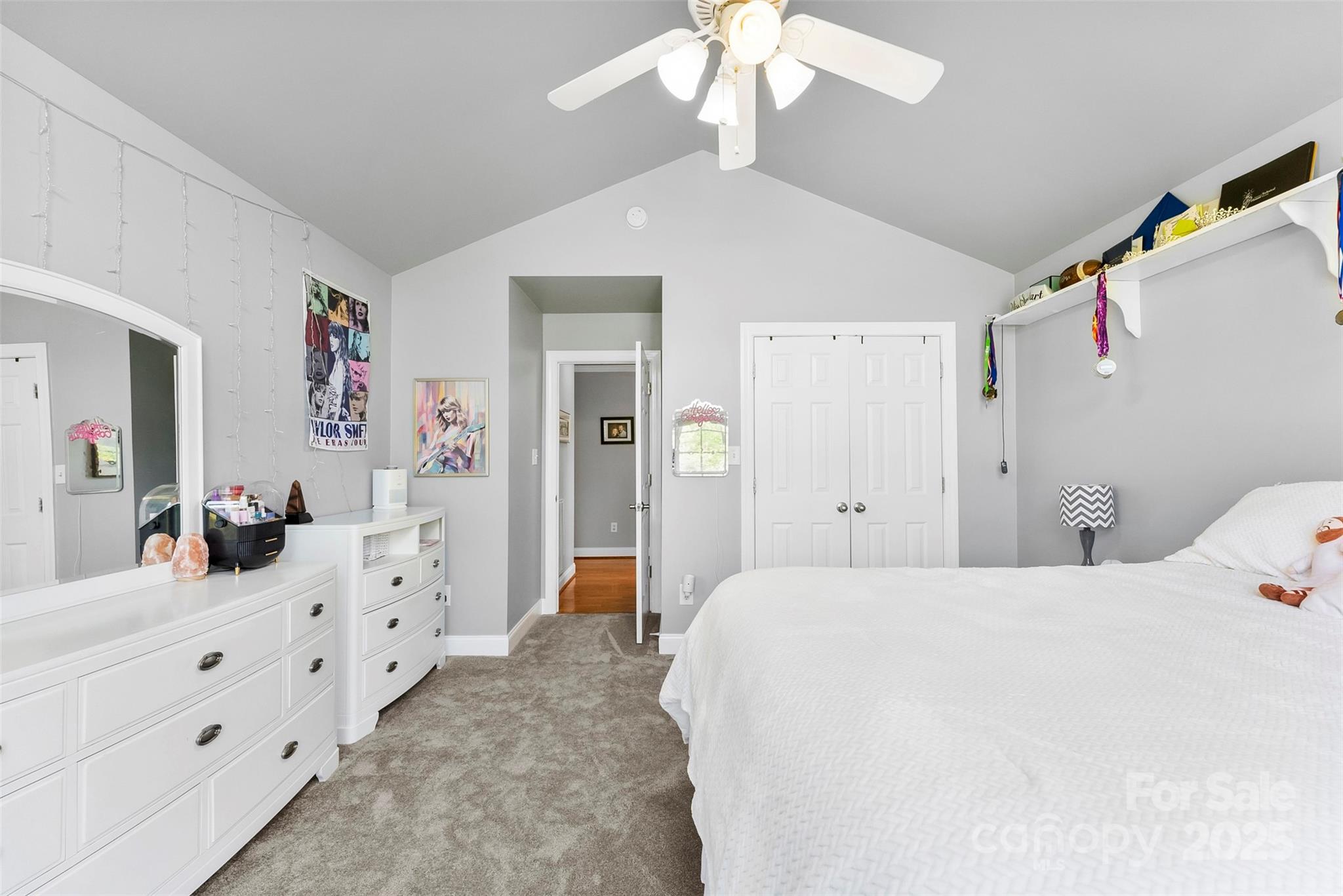 Dewey Beam Estates - Residential