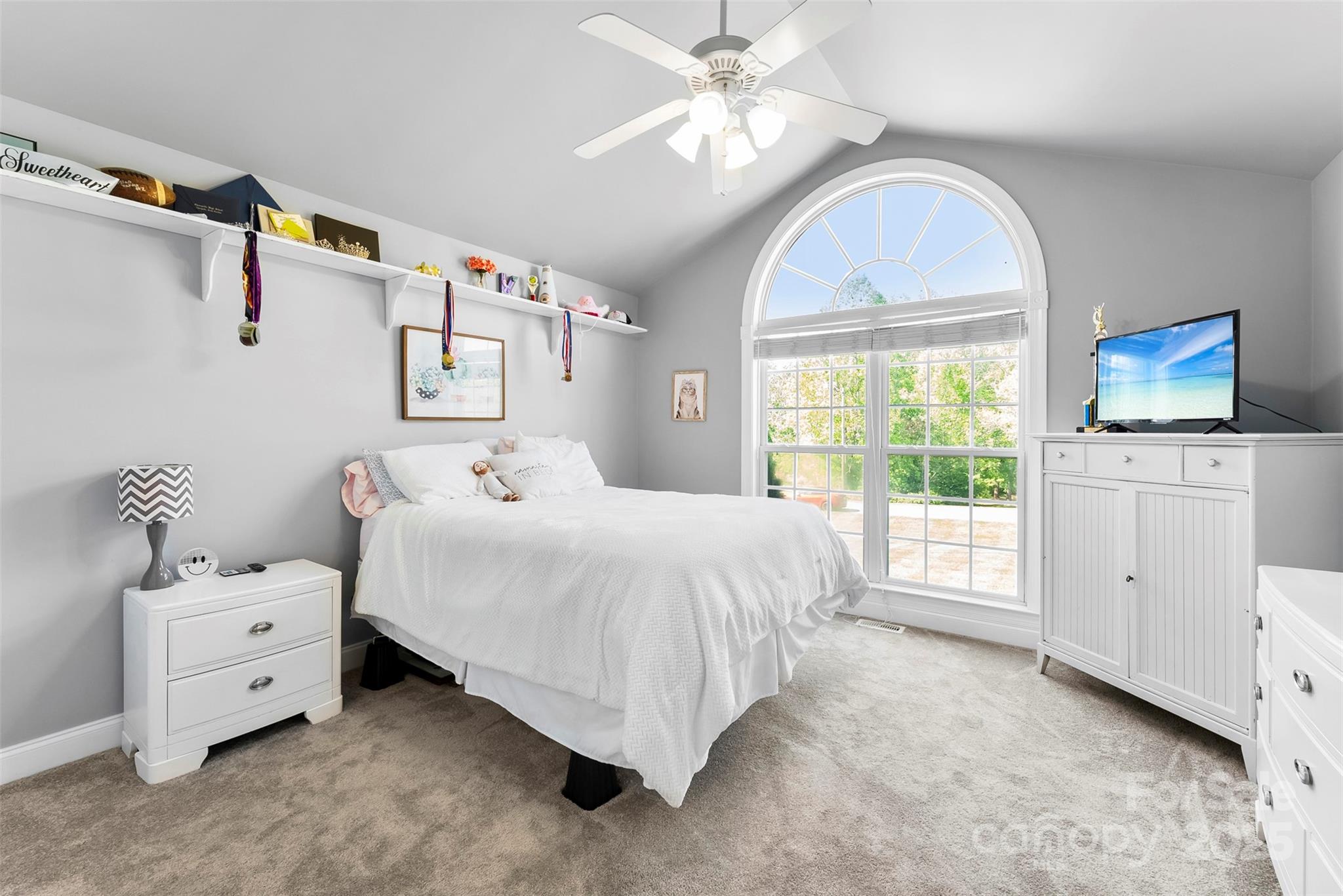 Dewey Beam Estates - Residential