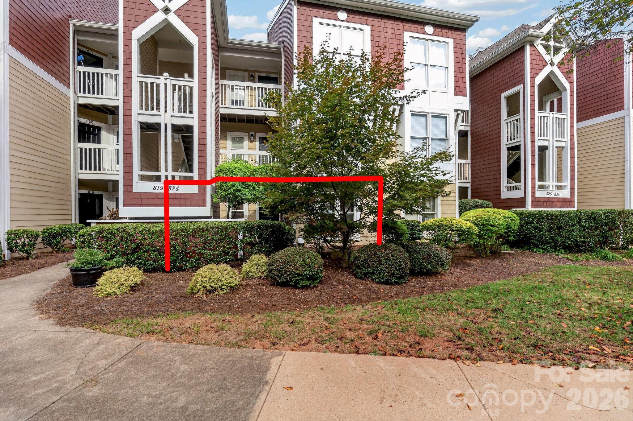 822 Southwest Drive