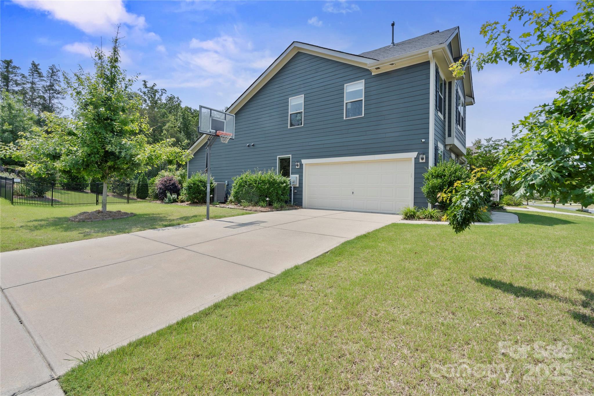 8340 Breton Way