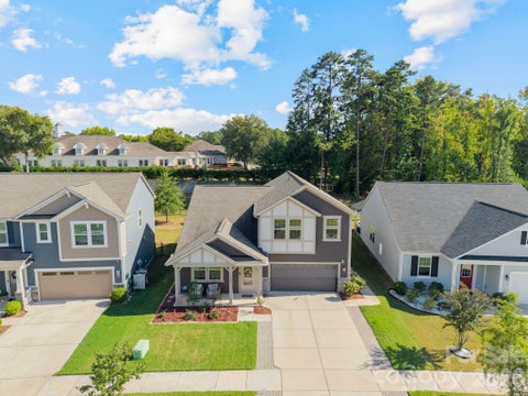 Photo of 12804 Heath Grove Drive, Huntersville, NC 28078 (MLS # 4426012)