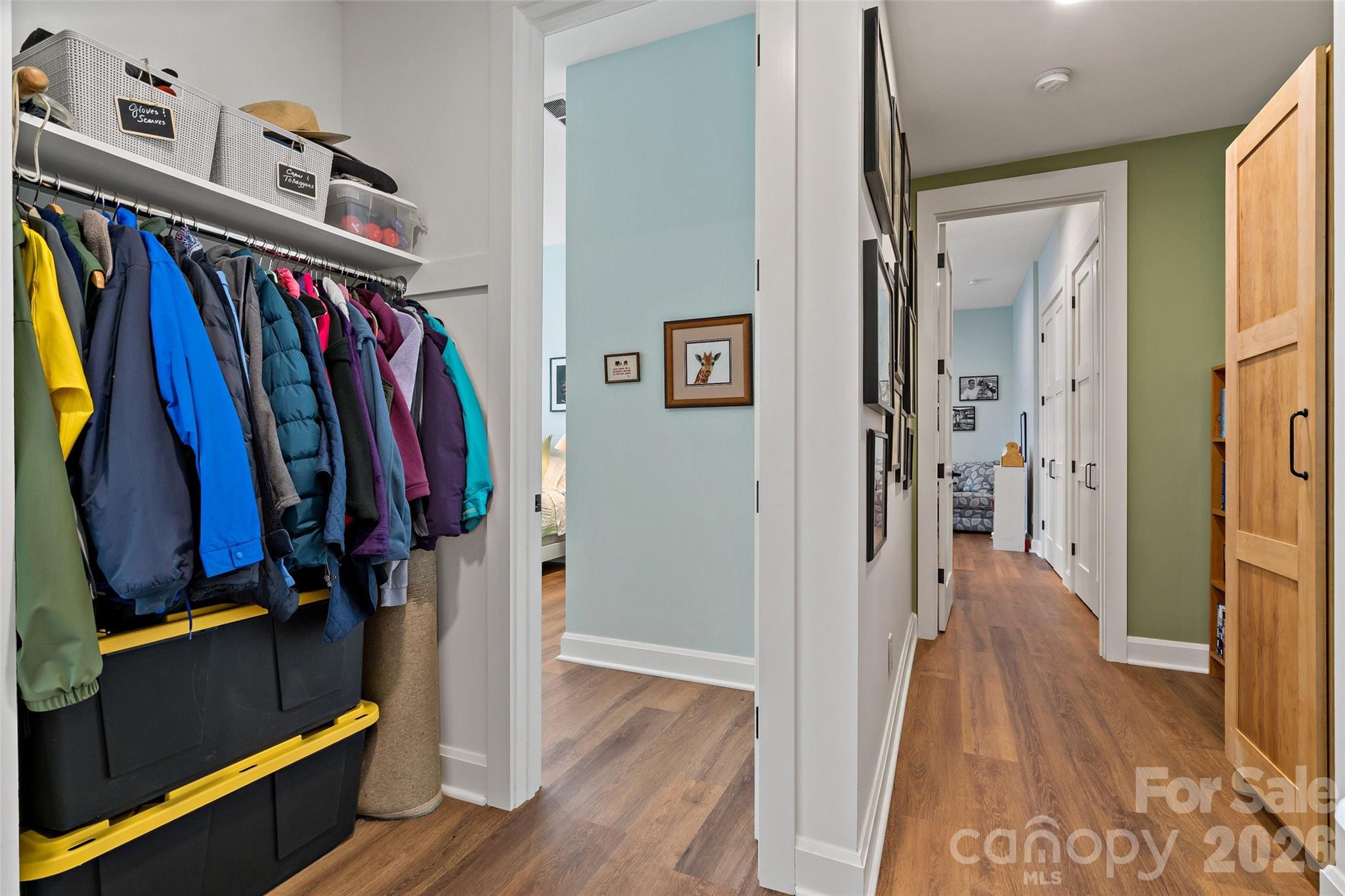 The Settings Of Black Mountain - Residential