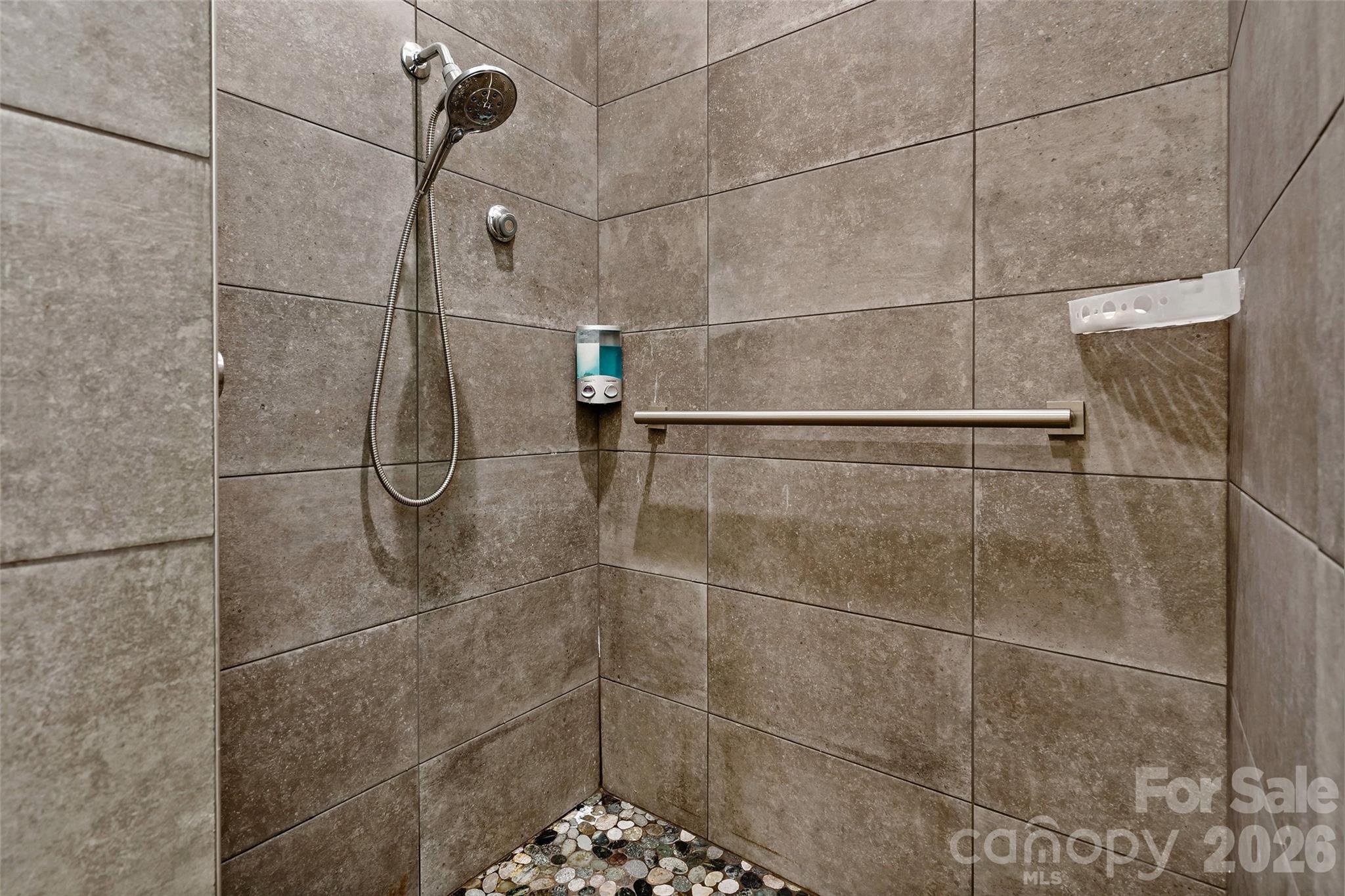 The Settings Of Black Mountain - Residential