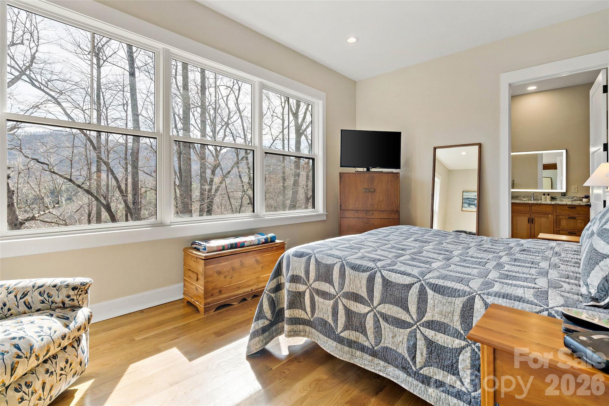 The Settings Of Black Mountain - Residential