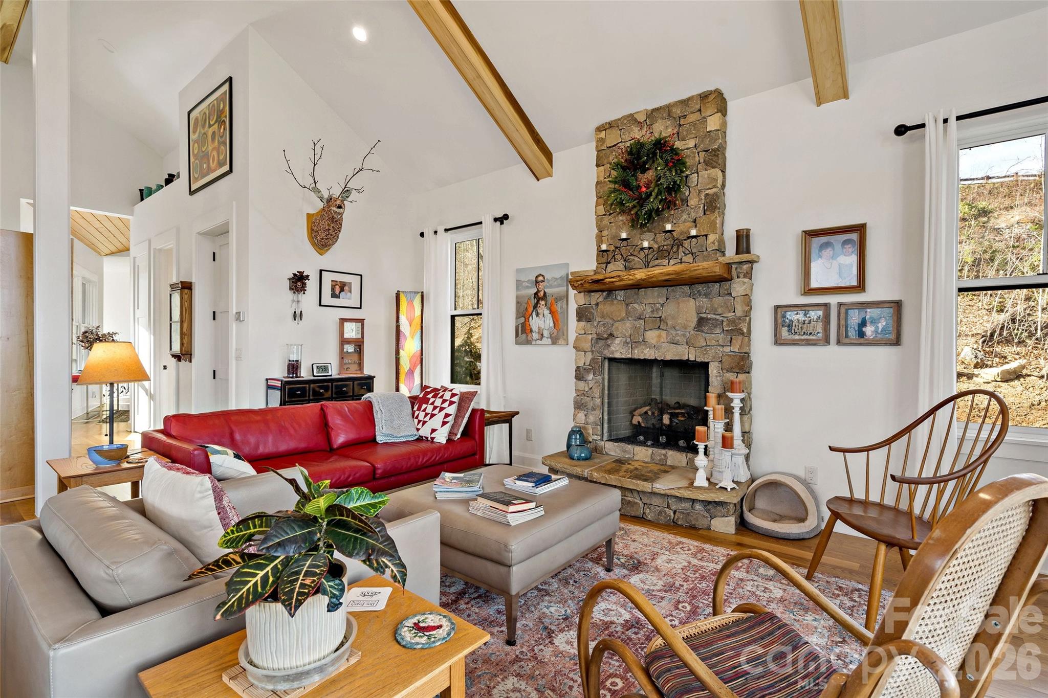 The Settings Of Black Mountain - Residential