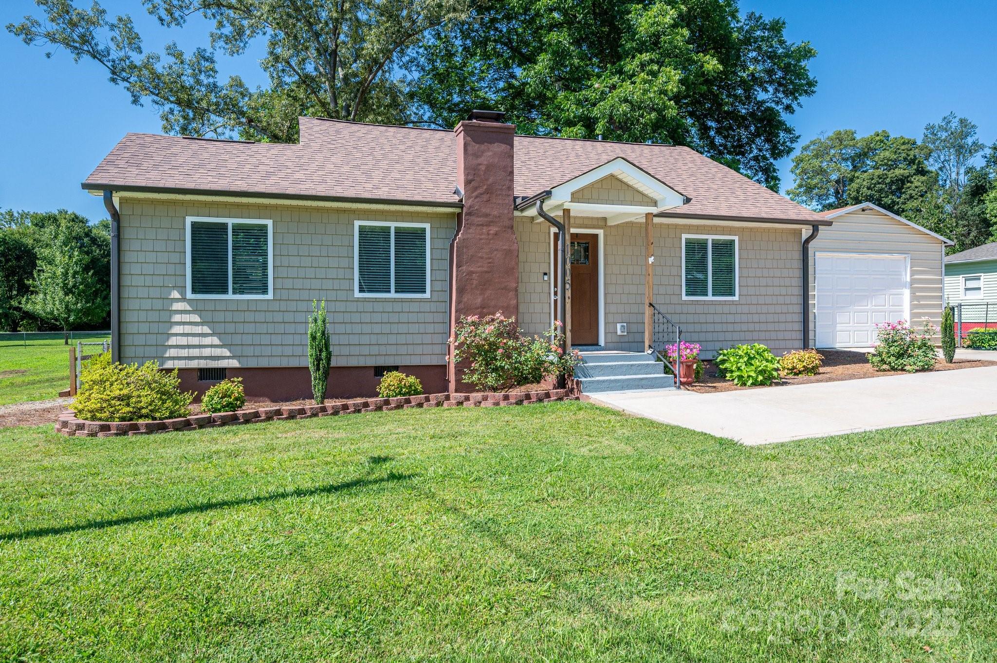 1005 Noles Drive