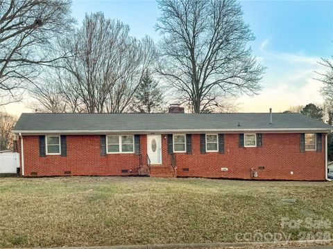 2044 Helen Drive Gastonia NC 28054