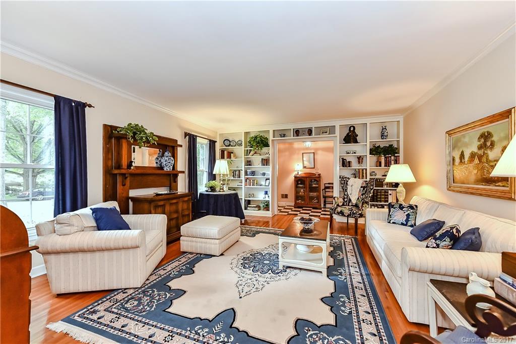 Lansdowne - Residential