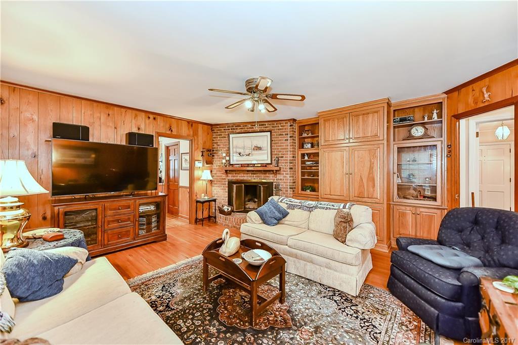 Lansdowne - Residential