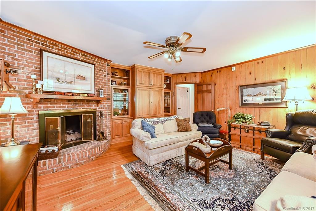 Lansdowne - Residential