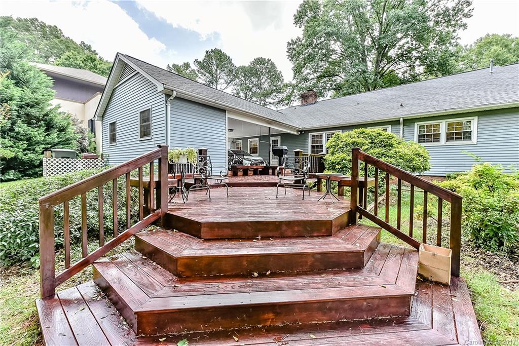 Lansdowne - Residential