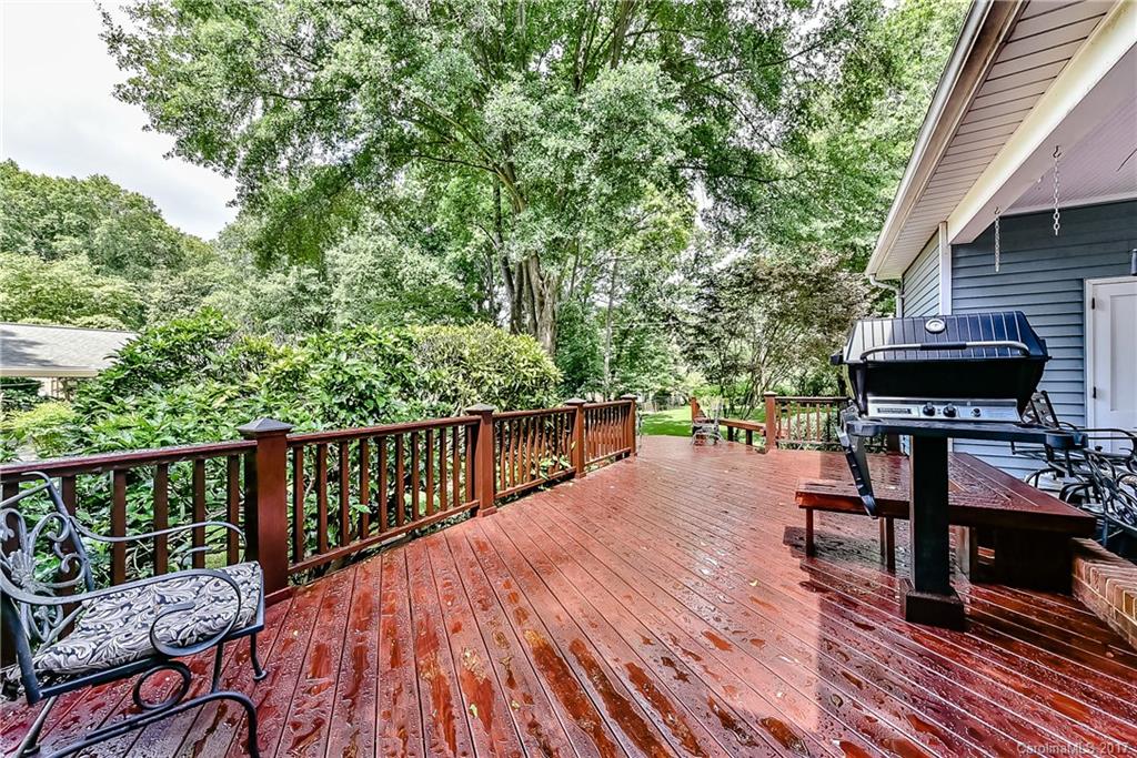 Lansdowne - Residential