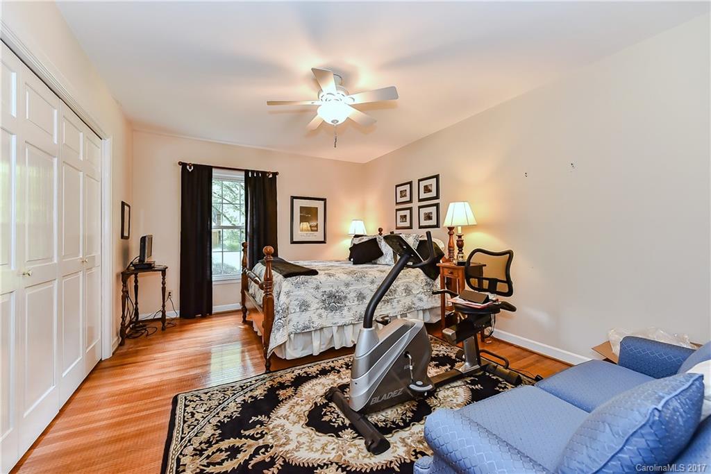 Lansdowne - Residential