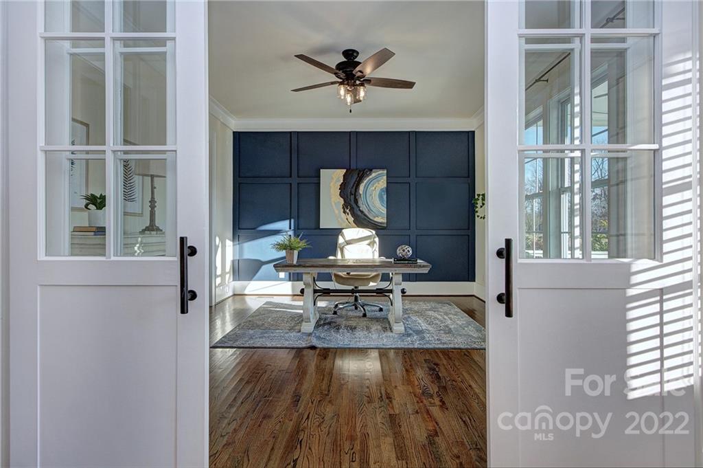 Riverwalk - Residential