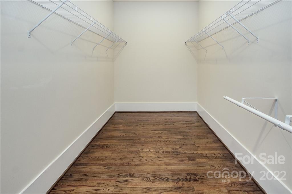 Riverwalk - Residential