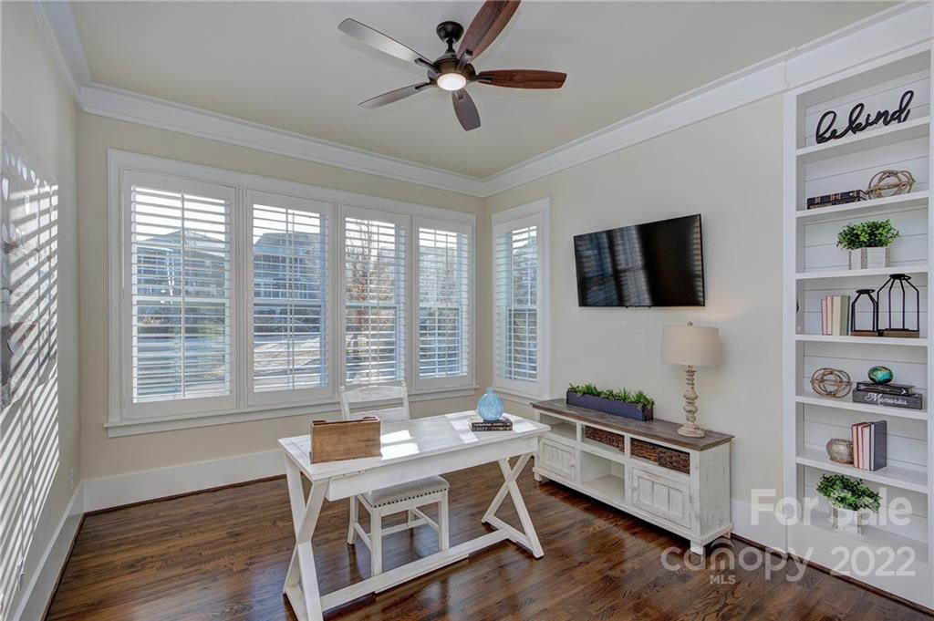 Riverwalk - Residential