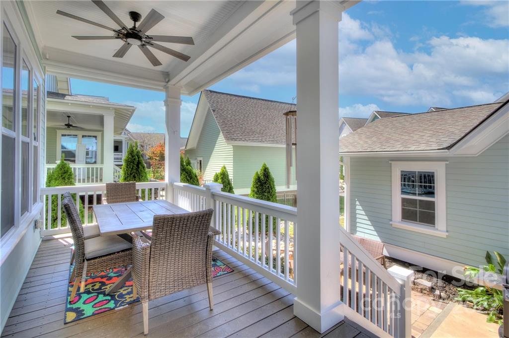 Riverwalk - Residential