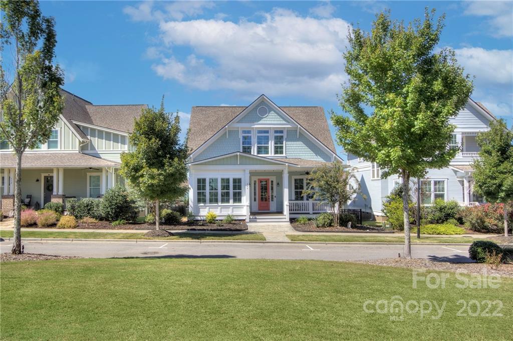 Riverwalk - Residential