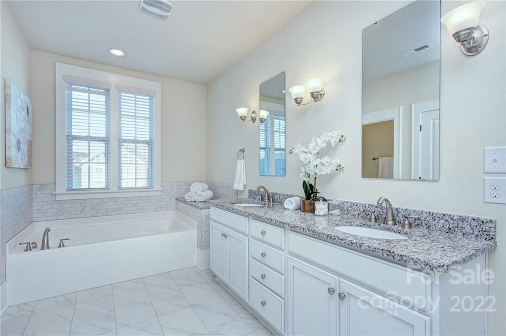 Riverwalk - Residential