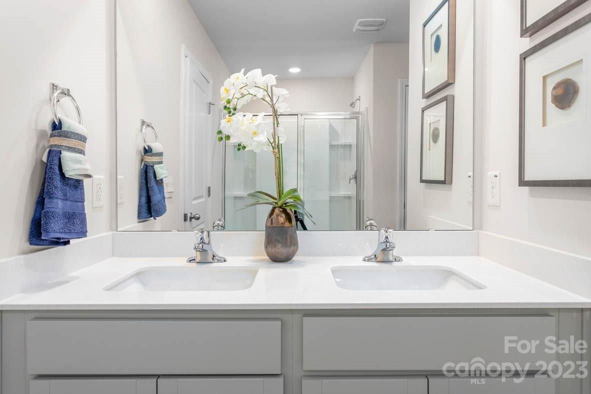 Hickory Ridge Estates - Residential