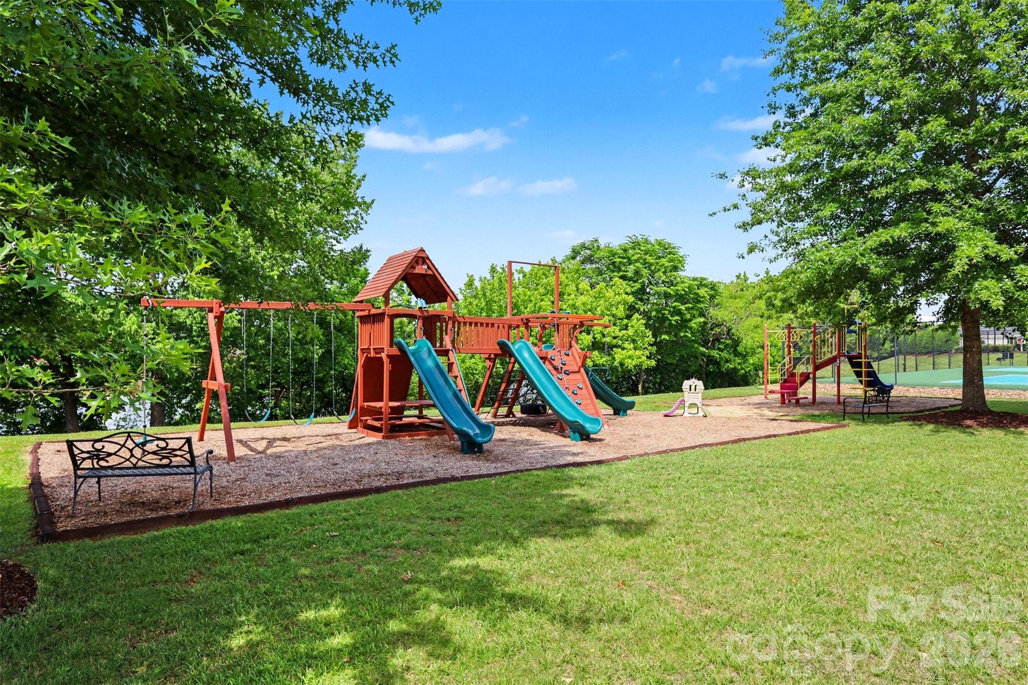 Beacon Knoll - Residential
