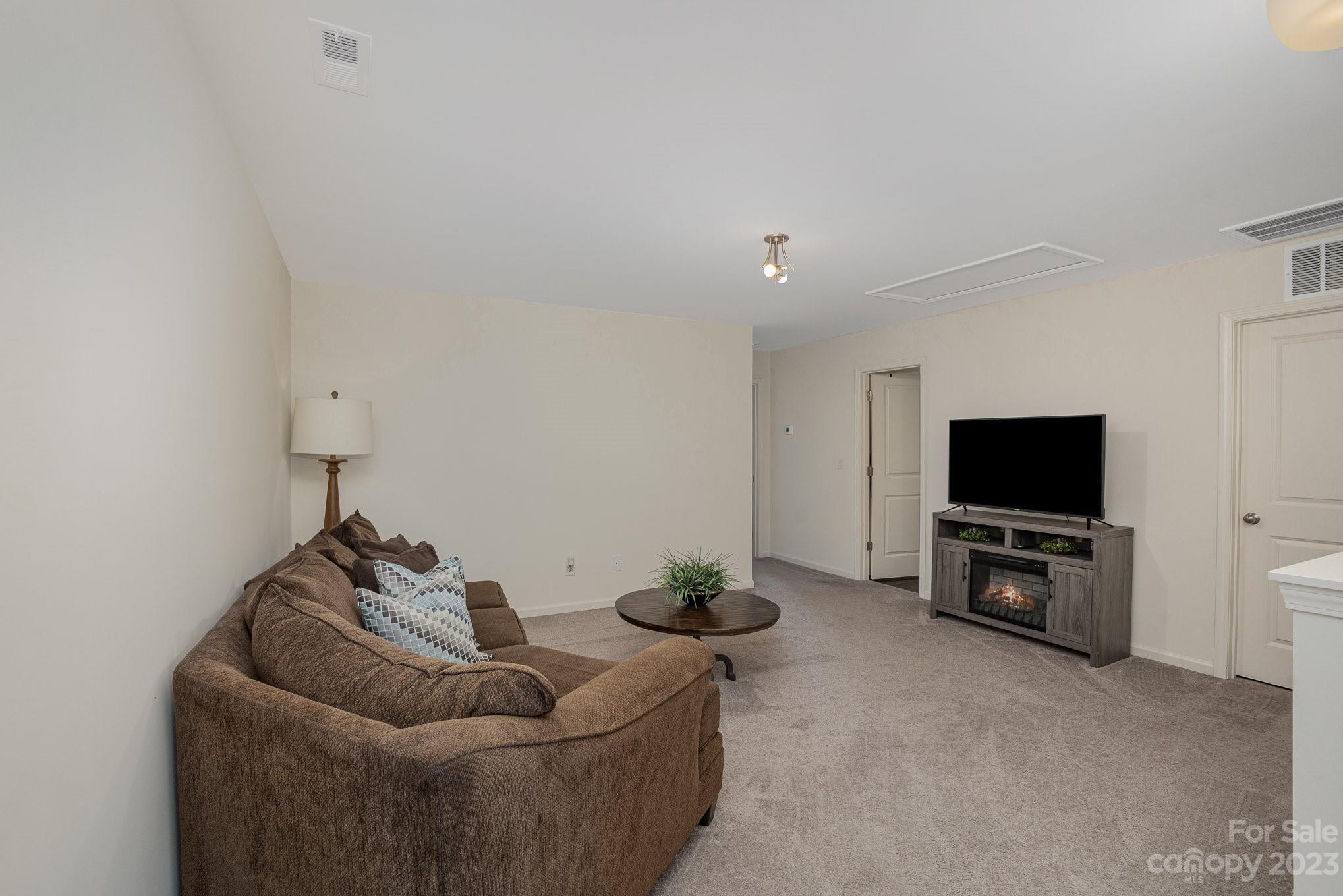 Walnut Creek - Residential