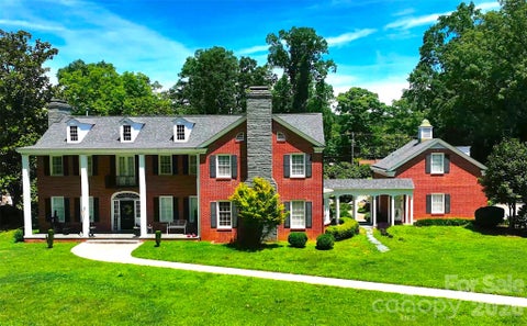 Photo of 1035 Pee Dee Avenue, Albemarle, NC 28001 (MLS # 4242479)