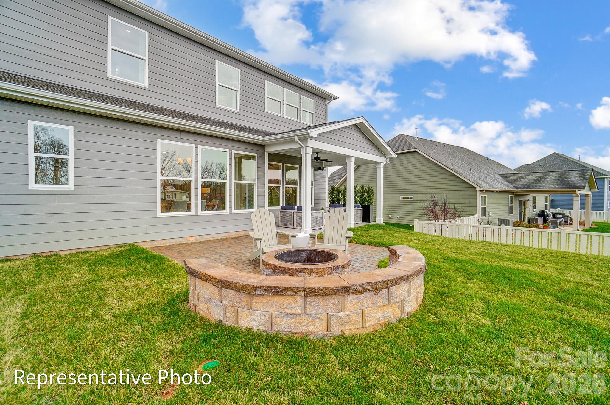 Robinson Oaks - Residential