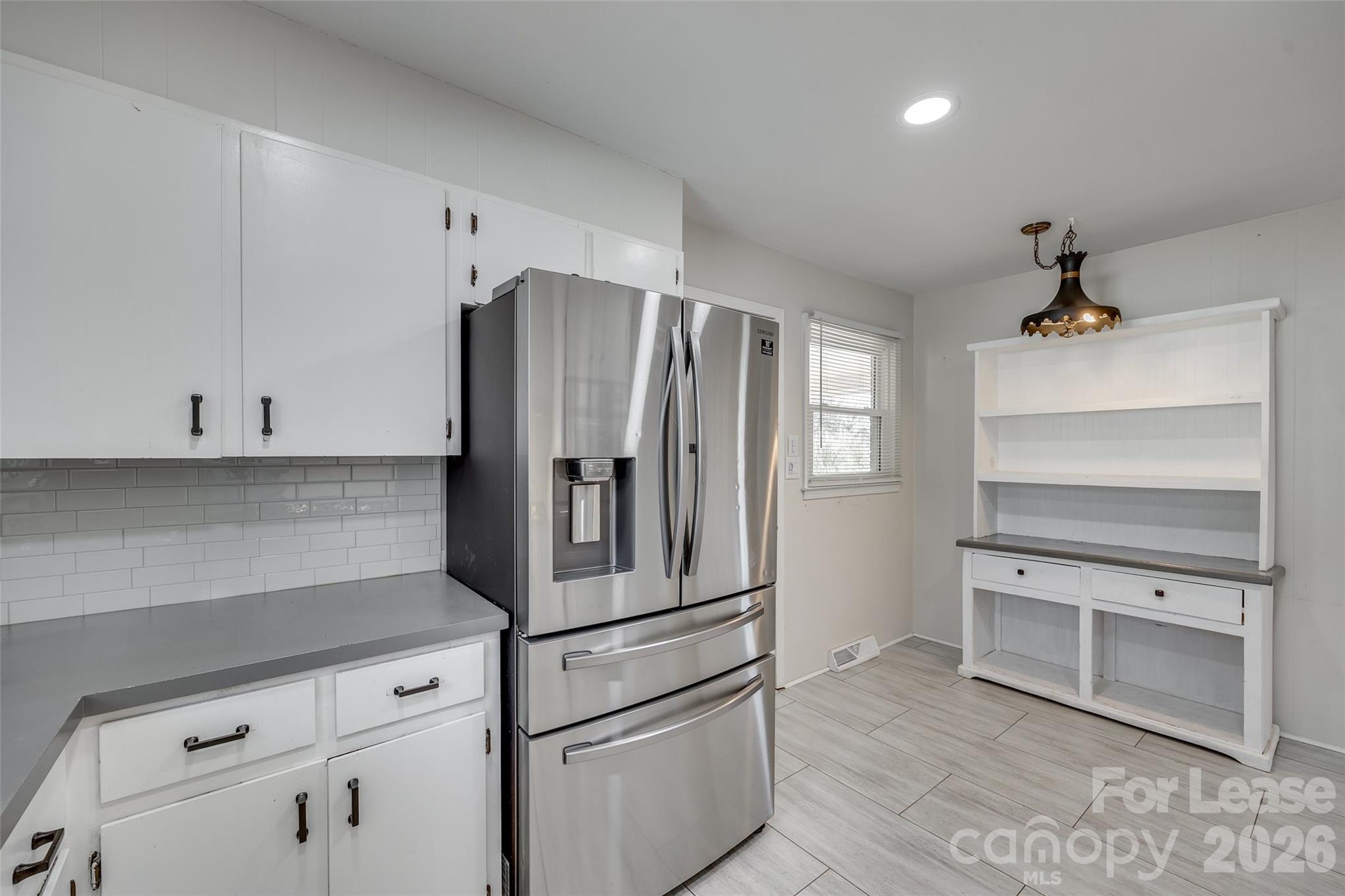 Winthrop Downs - Residential Lease