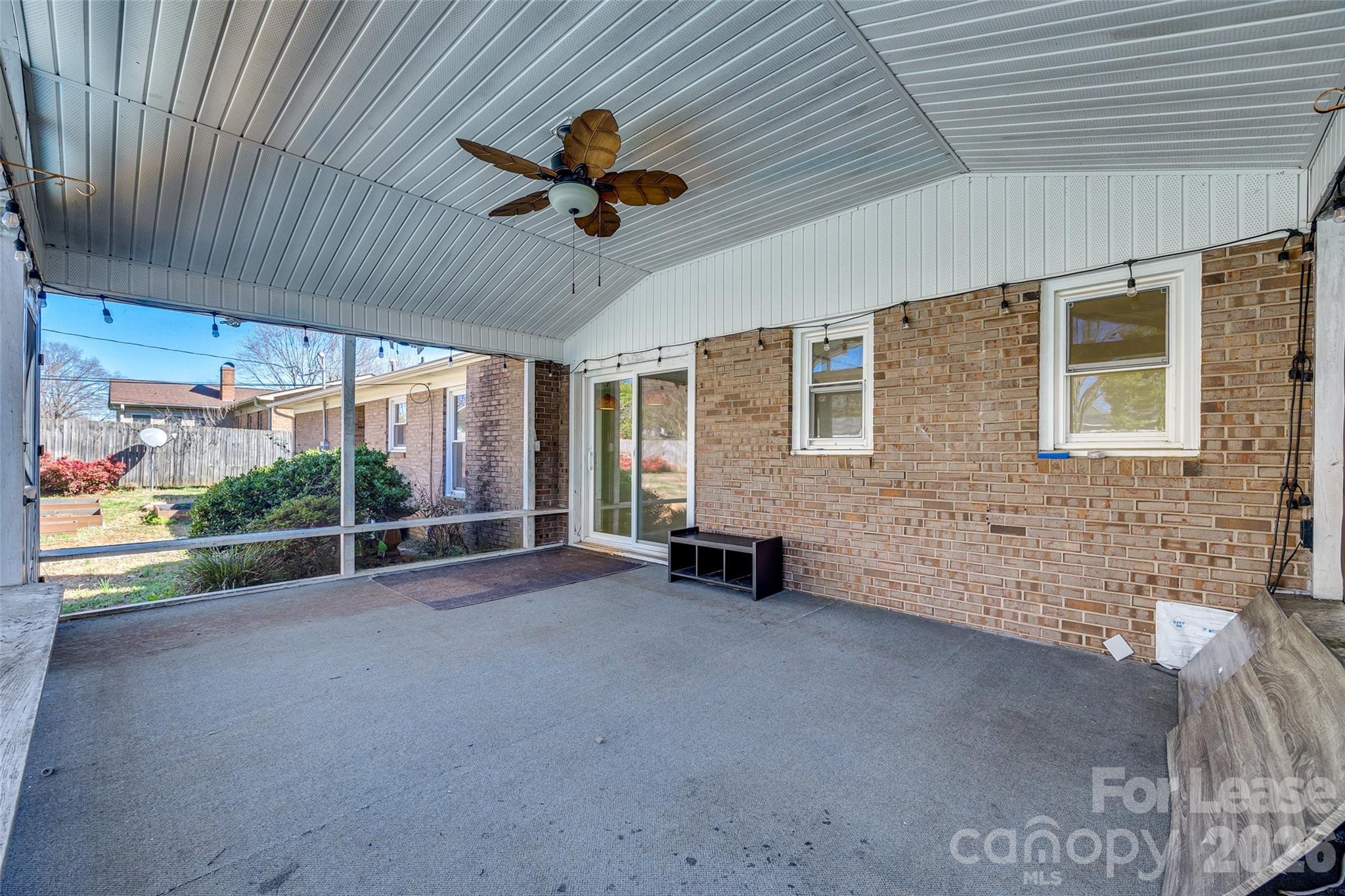 Winthrop Downs - Residential Lease