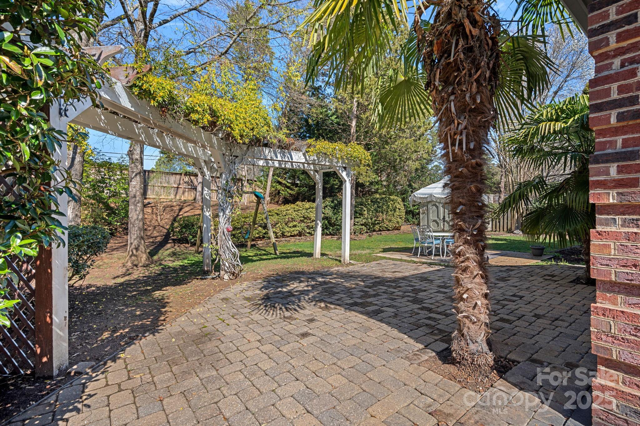 Williamsburg - Residential