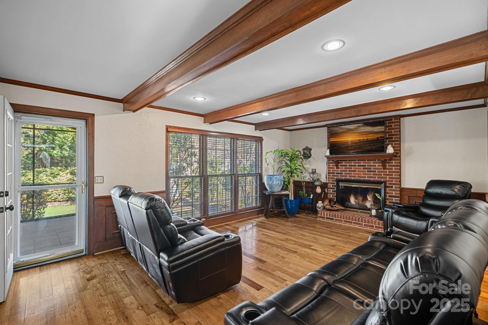 Williamsburg - Residential