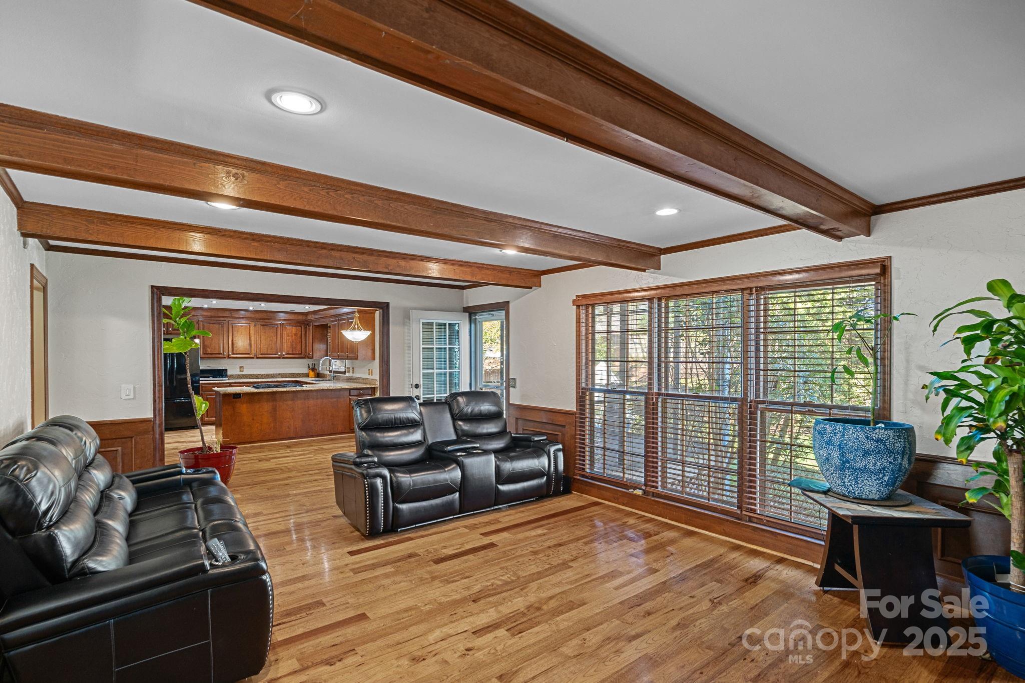 Williamsburg - Residential