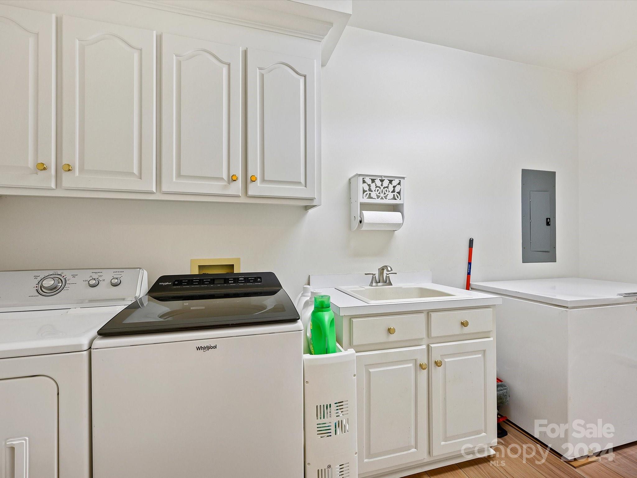 Camelot - Residential