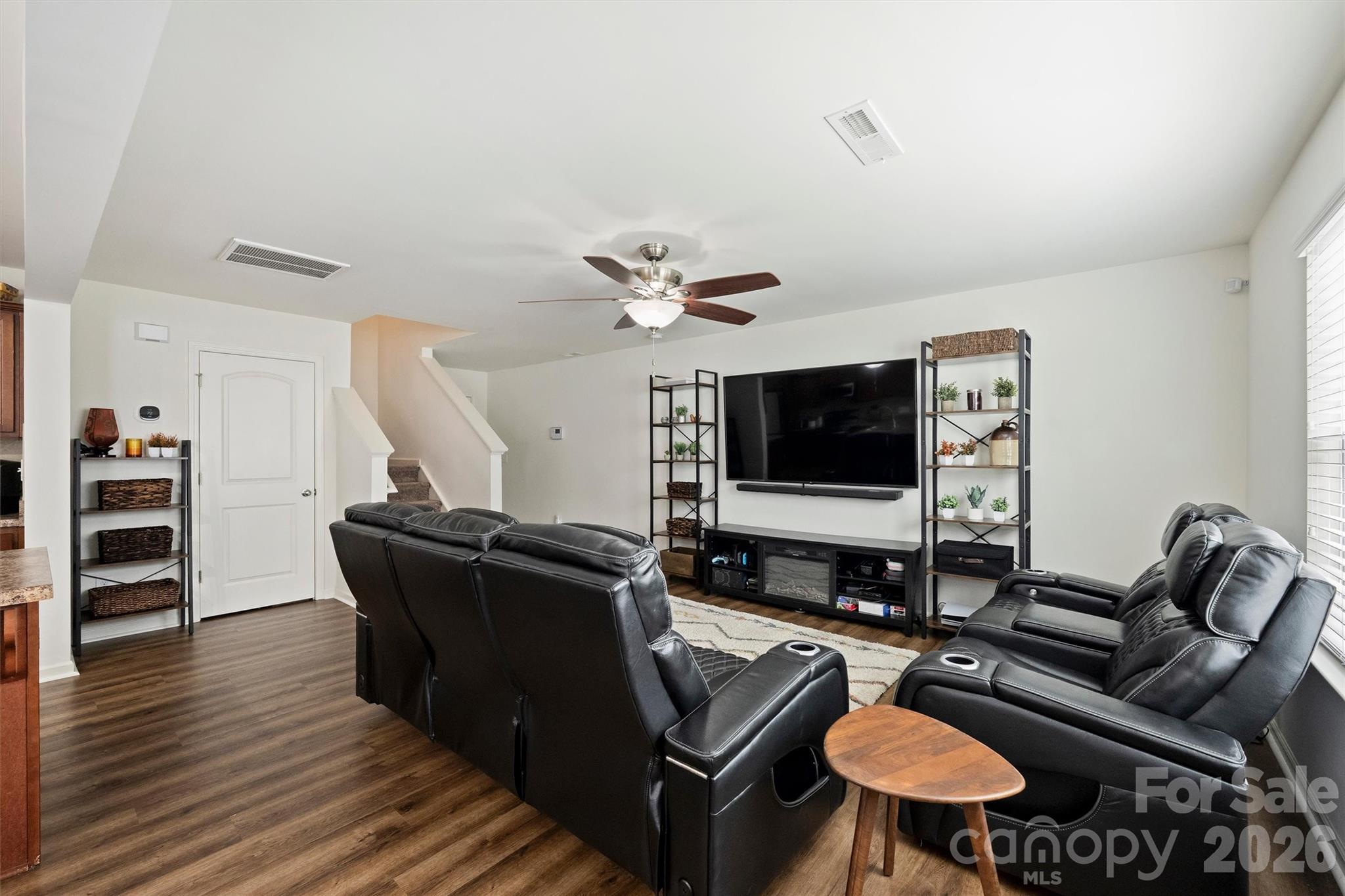 5242 Crystal Lakes Drive