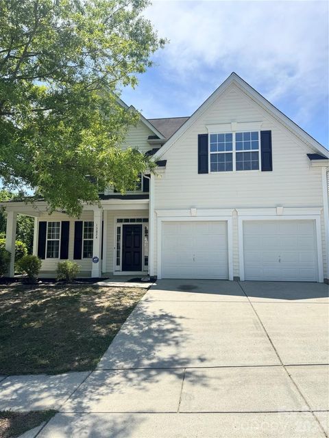 Photo of 13834 Riding Hill Avenue, Charlotte, NC 28213 (MLS # 4378096)