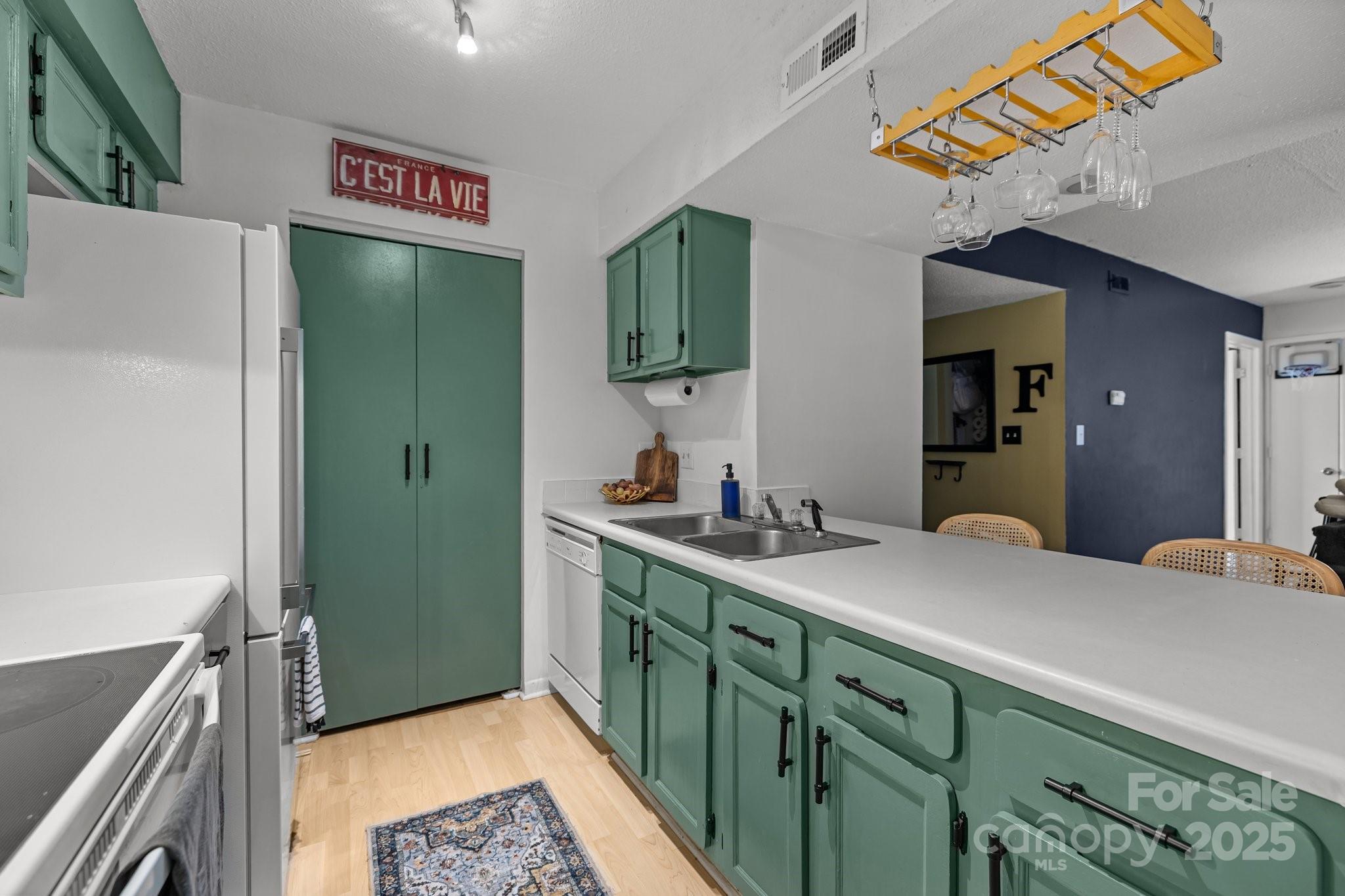 11069 Cedar View Road